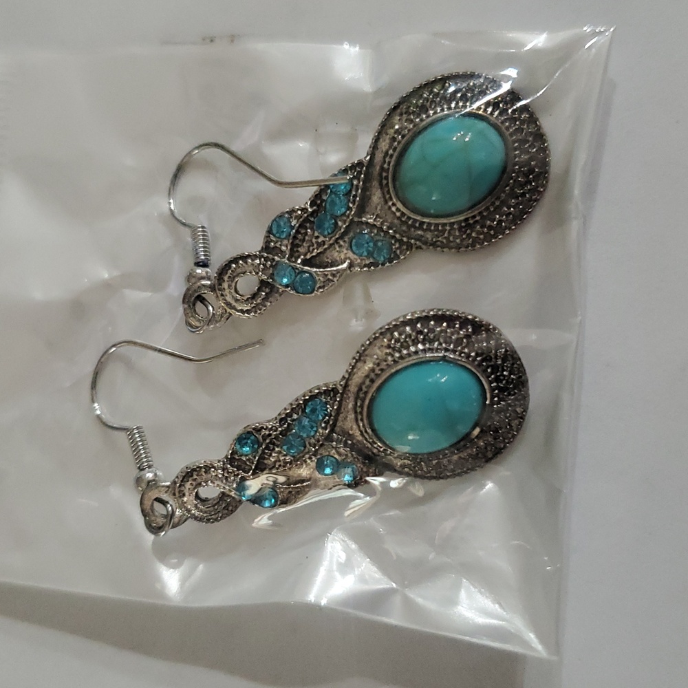Blue stone turquoise like dangle earrings